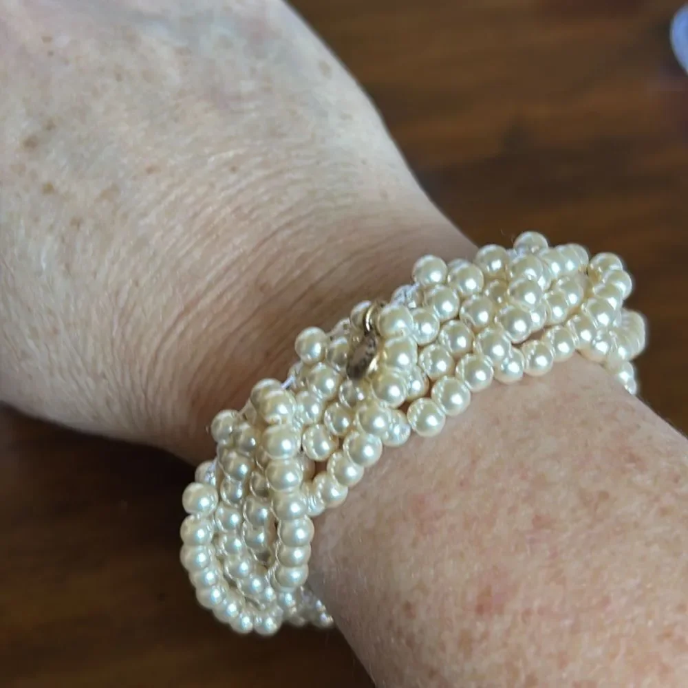 J Crew Bracelet Faux Pearl Beaded Stretch  Twisted Multistrand Gold Tone